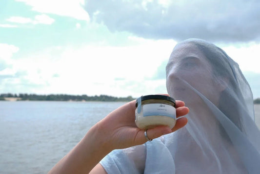 Екзотичний еліксир краси: кокосова олія у світі косметології - Nutritive Cosmetics