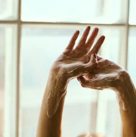 Натуральні засоби для чутливої шкіри: Варіанти натуральної косметики та домашніх рецептів для чутливої шкіри - Nutritive Cosmetics