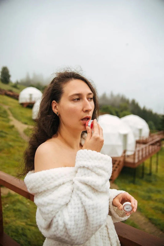 Як доглядати за губами - поради від професіоналів і ТОП найдієвіших косметичних засобів - Nutritive Cosmetics