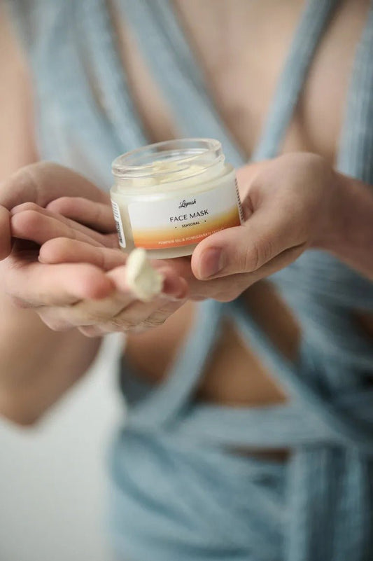 Як обрати крем для жирної шкіри та створити власний рецепт краси - Nutritive Cosmetics