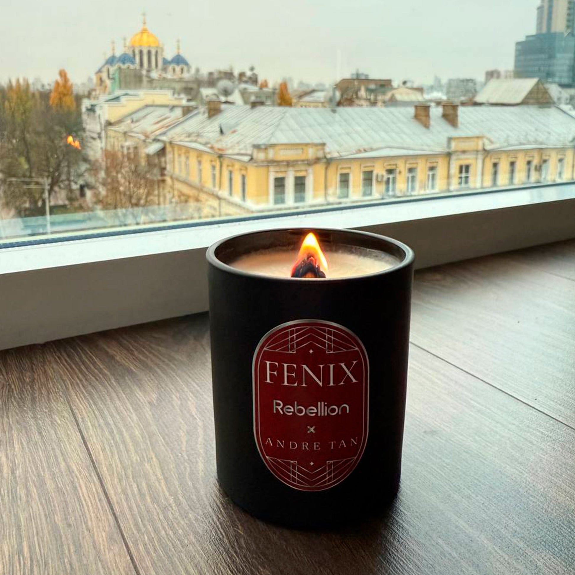Ароматична свічка "Фенікс" ANDRE TAN і Rebellion