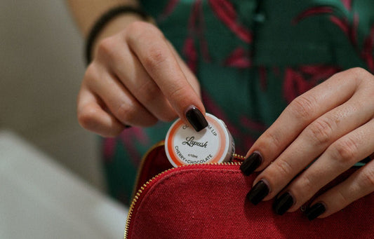 Декоративна косметика: секрети бездоганного образу та здорової шкіри - Nutritive Cosmetics