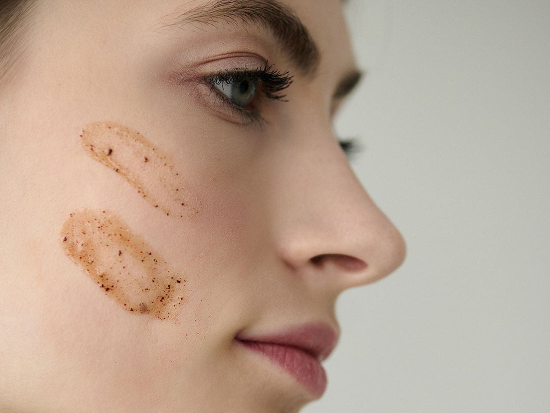 Лінолева та ліноленова кислоти: незамінні омега для здорової шкіри - Nutritive Cosmetics