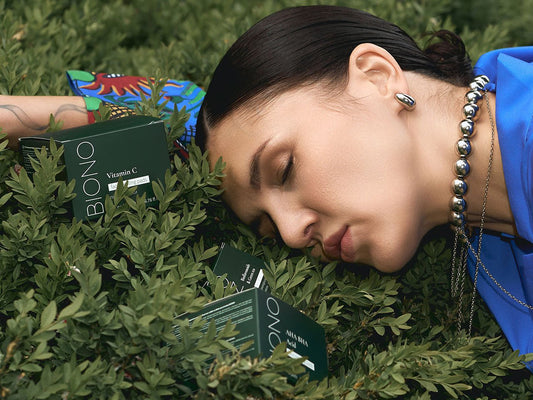 Шкірний себум: як він впливає на обличчя, шкіру голови та волосся - Nutritive Cosmetics